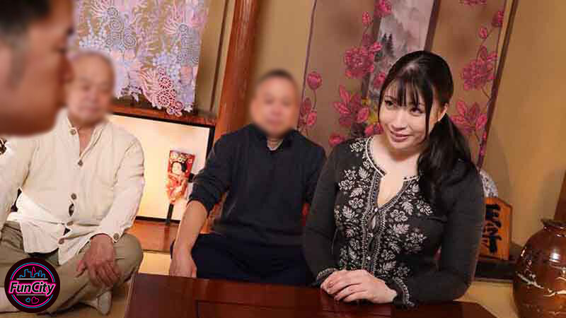 【夕季ちとせ】性欲ゾンビ目隠し村 村の風習で爆乳巫女に肉オナホとして捧げられた話