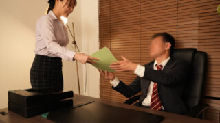 【NTR】社長秘書の妻、社長室で中出しされまくっていた… 葉月まゆ