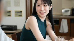 心は家族でも体は他人の微妙な関係―。過ちが起こらないはずがない義理の母親と二人だけの1週間 朝妃りお